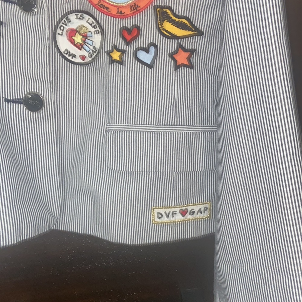 Limited Edition Blazer Gap x DVF - Picture 4 of 5